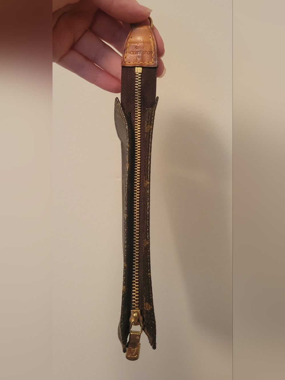 Authentic Louis Vuitton Monogram Pouch - Picture 11 of 11